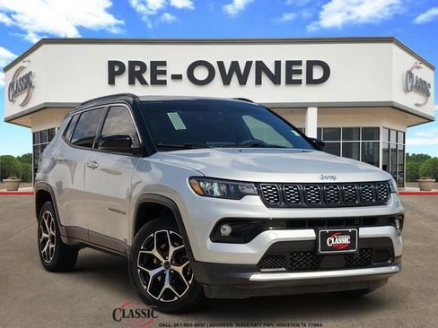 Used 2025 Jeep Compass Limited AWD/4WD image 1