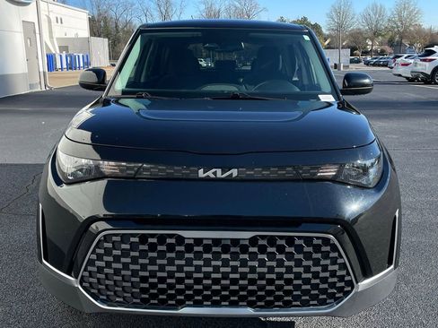 Used 2023 Kia Soul EX image 9