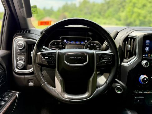 Used 2023 GMC Sierra 2500 Denali AWD/4WD image 22