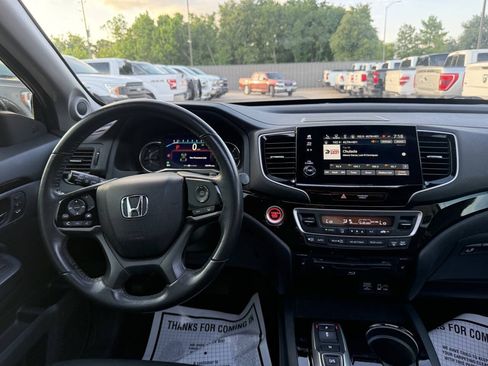 Used 2021 Honda Pilot Touring image 23