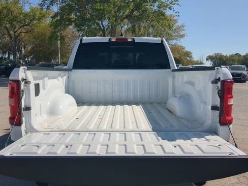 Used 2025 RAM 1500 Laramie image 11