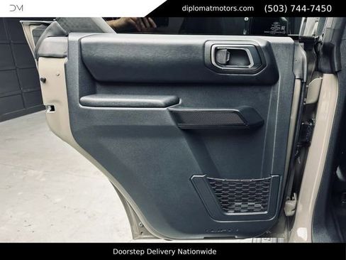 Used 2025 Ford Bronco Outer Banks AWD/4WD image 26
