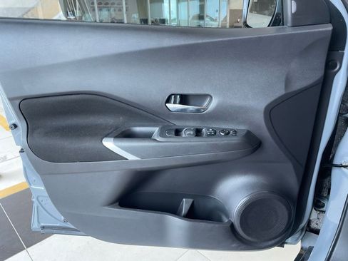 Certified 2024 Nissan Kicks SV FWD image 7