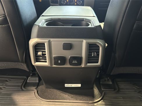 Used 2019 Ford F350 Lariat w/ Chrome Package AWD/4WD image 26