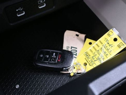 Certified 2023 Honda Accord LX image 16