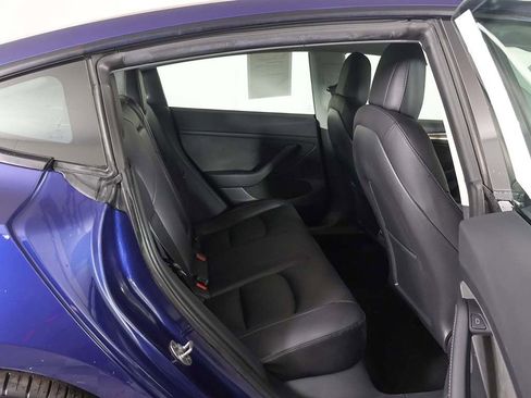 Used 2023 Tesla Model 3 Performance image 33