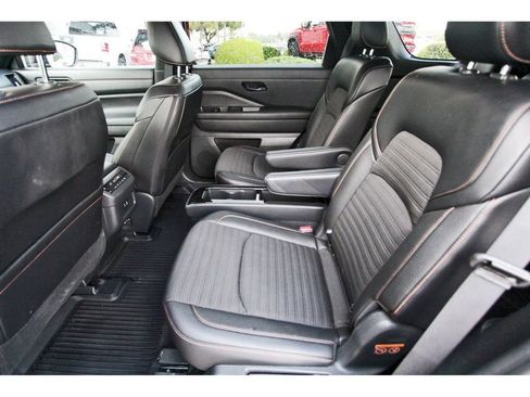Used 2024 Nissan Pathfinder Rock Creek AWD/4WD image 7