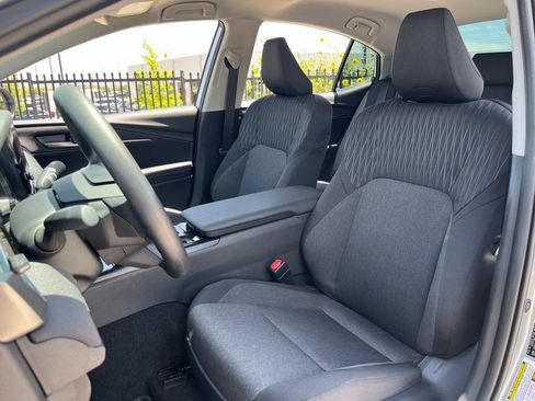 Used 2026 Toyota Camry LE w/ Convenience Package FWD image 25