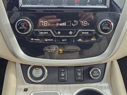 Used 2015 Nissan Murano SL w/ SL Technology Package image 17