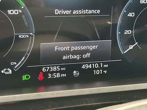 Used 2019 Audi e-tron Premium Plus AWD/4WD image 8