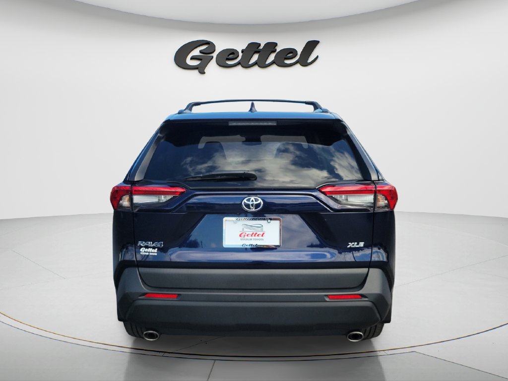 Used 2024 Toyota RAV4 XLE Premium FWD image 6