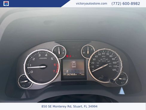 Used 2017 Toyota Tundra SR5 w/ SR5 Upgrade Package image 27