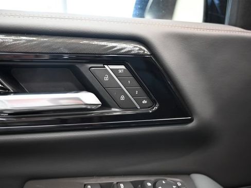 New 2026 GMC Yukon AT4 w/ AT4 Premium Plus Package AWD/4WD image 31