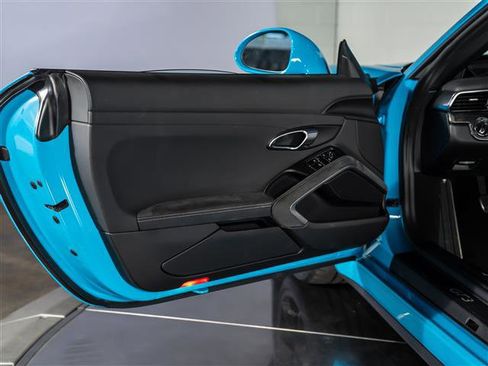 Certified 2018 Porsche 911 GT3 RWD image 21
