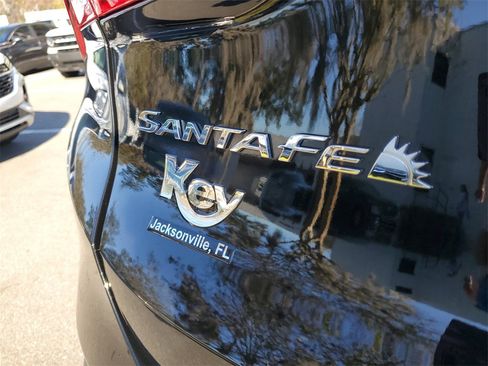 Certified 2023 Hyundai Santa Fe SEL w/ Winter Weather Package image 7