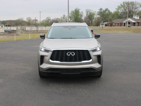 Used 2025 INFINITI QX60 Luxe image 3