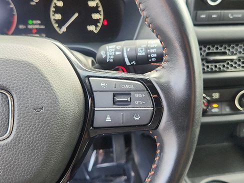 Certified 2025 Honda HR-V Sport image 21