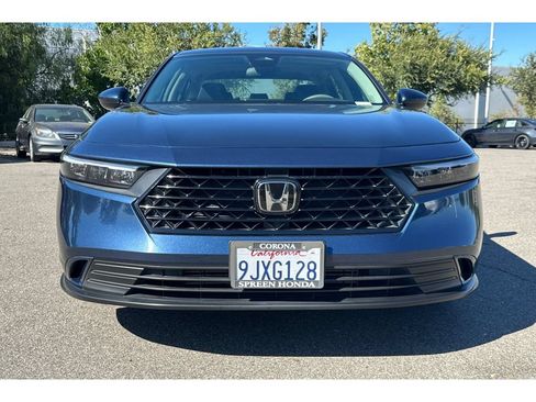 Used 2024 Honda Accord EX image 9