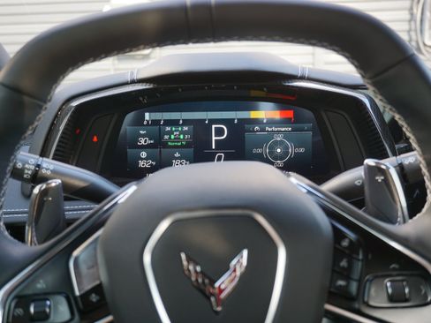 Used 2024 Chevrolet Corvette Stingray Preferred Conv w/ Z51 Performance Package RWD image 21