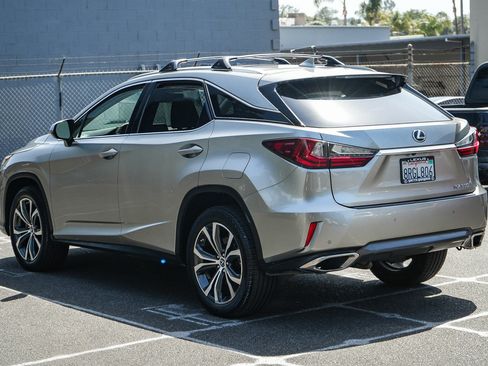 Used 2019 Lexus RX 350 FWD w/ Navigation Package image 4