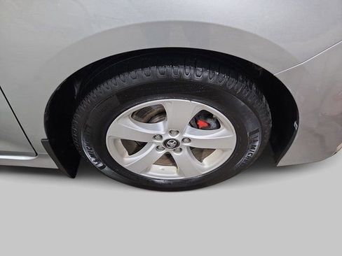 Used 2020 Toyota Sienna LE image 33