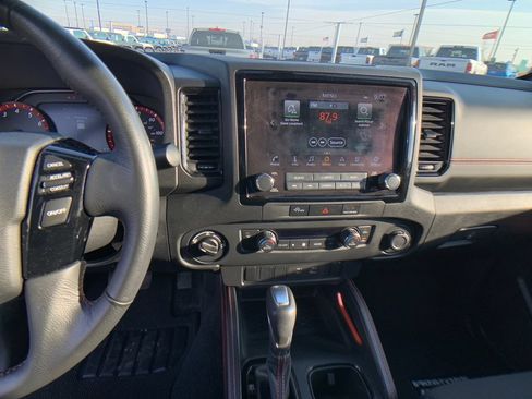 Used 2023 Nissan Frontier PRO-4X w/ Tow Package AWD/4WD image 19