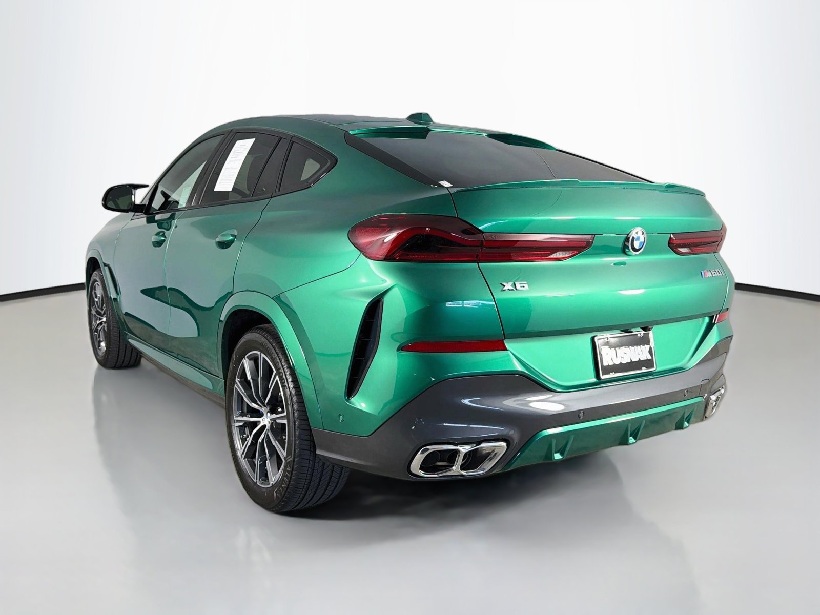 Used 2027 BMW X6 M60i AWD/4WD image 5
