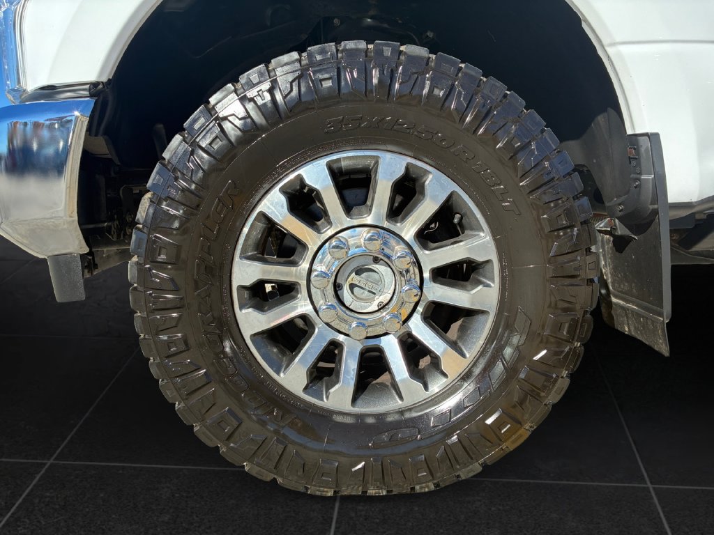 Used 2022 Ford F350 Lariat w/ Lariat Value Package AWD/4WD image 10