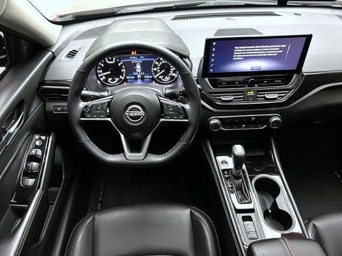 Certified 2024 Nissan Altima 2.5 SR w/ SR Premium Package AWD/4WD image 14