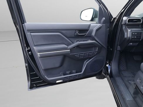 New 2026 Toyota Tacoma SR5 AWD/4WD image 7