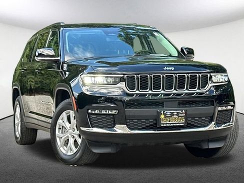 Used 2023 Jeep Grand Cherokee L Limited w/ Trailer Tow Group (B) AWD/4WD image 2