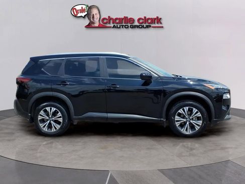 Used 2023 Nissan Rogue SV w/ SV Premium B Package FWD image 6