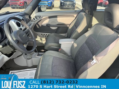 Used 2007 Chrysler PT Cruiser Convertible w/ Spring Special Group image 11
