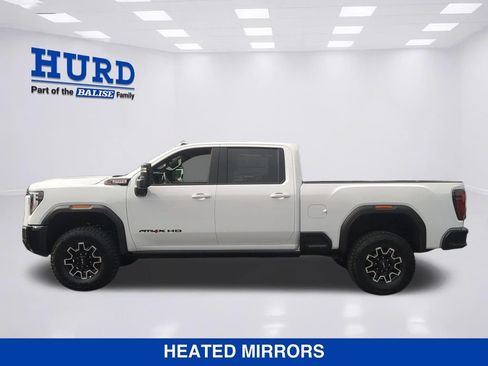 New 2026 GMC Sierra 2500 AT4X w/ LPO, Black Badging Package AWD/4WD image 8