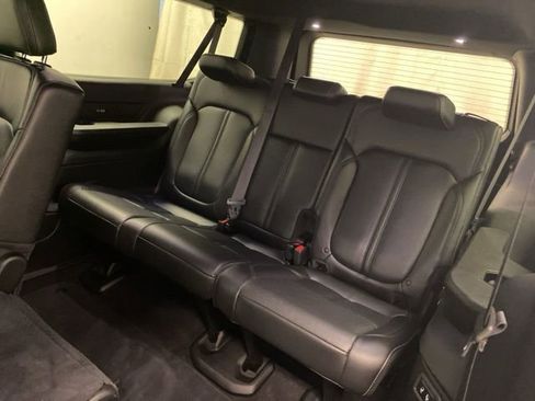 Used 2023 Jeep Wagoneer L 4WD w/ Premium Group I image 24