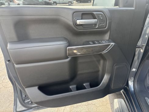 Used 2019 Chevrolet Silverado 1500 LTZ w/ LTZ Plus Package AWD/4WD image 15