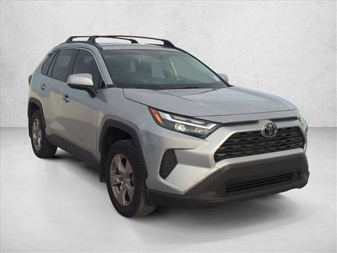 Certified 2025 Toyota RAV4 XLE AWD/4WD image 3
