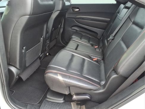 Used 2024 Dodge Durango GT RWD image 16