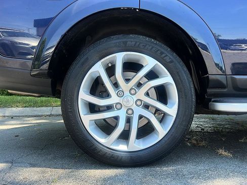 Used 2016 Land Rover LR4 HSE AWD/4WD image 23