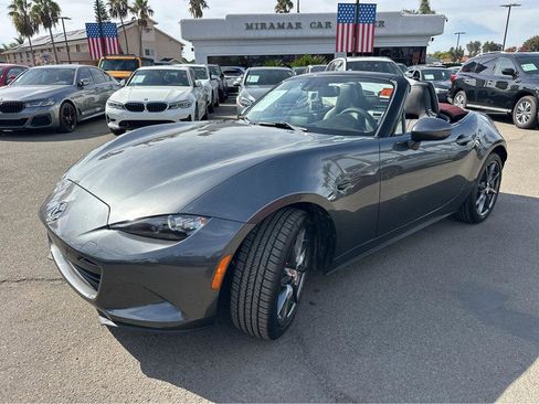 Used 2018 MAZDA MX-5 Miata Grand Touring image 9