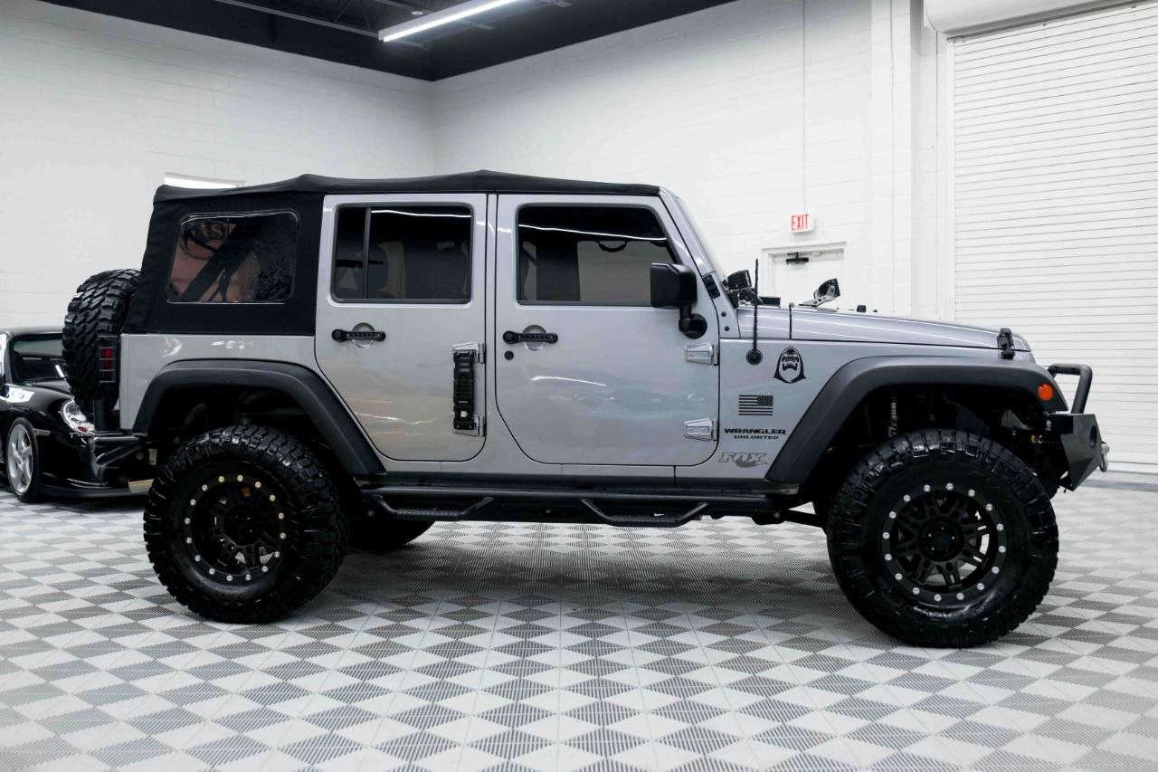 Used 2015 Jeep Wrangler Unlimited Sport w/ Quick Order Package 23S AWD/4WD image 6
