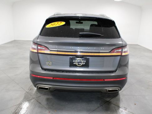 Used 2022 Lincoln Nautilus Reserve image 8
