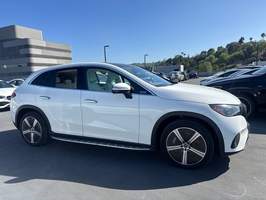 Certified 2024 Mercedes-Benz EQE 350+ SUV image 4