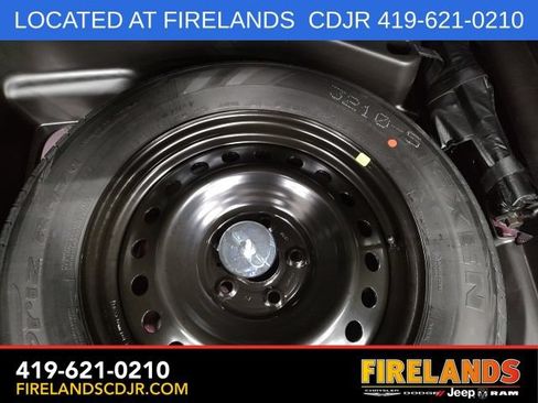 New 2026 Jeep Grand Cherokee Altitude AWD/4WD image 21