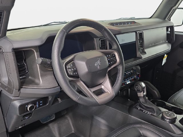 Used 2026 Ford Bronco Badlands AWD/4WD image 16