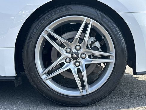 Used 2021 Ford Mustang GT Premium RWD image 14