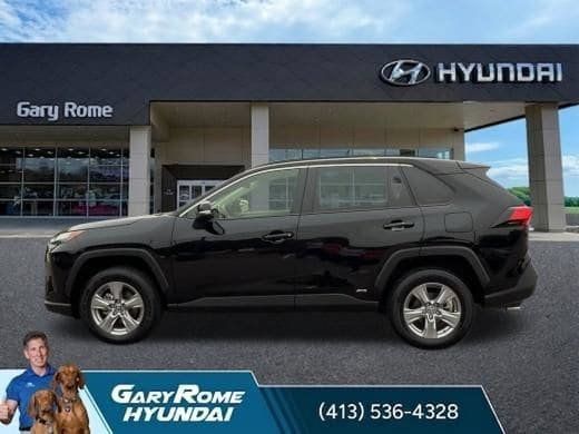 Used 2025 Toyota RAV4 XLE w/ Convenience Package AWD/4WD image 5