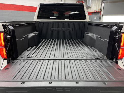 Certified 2024 Toyota Tacoma SR5 image 31