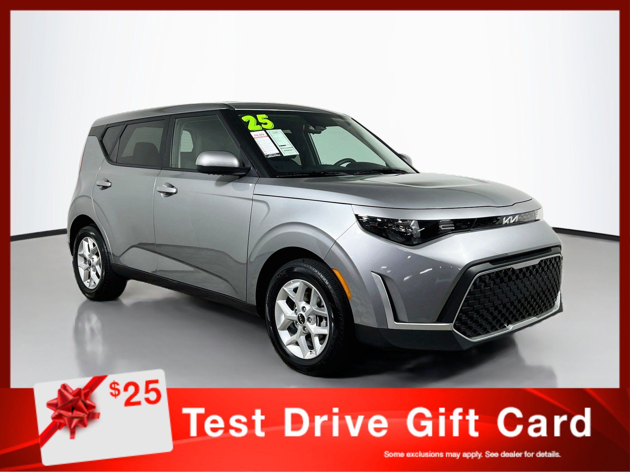 Used 2025 Kia Soul LX w/ LX Technology Package FWD image 1