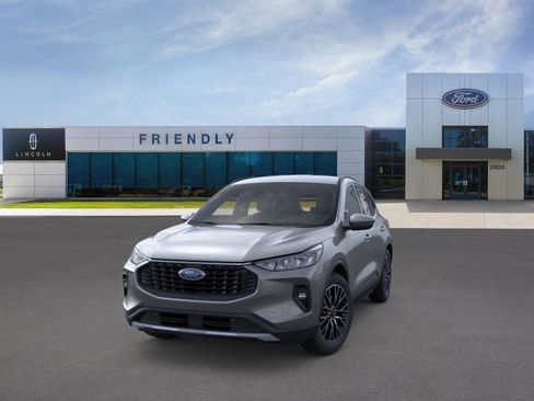 New 2026 Ford Escape SE image 2